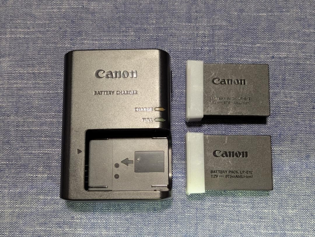 EOS Kiss X7 ダブルズームキット 予備バッテリー レンズフードフィルタ