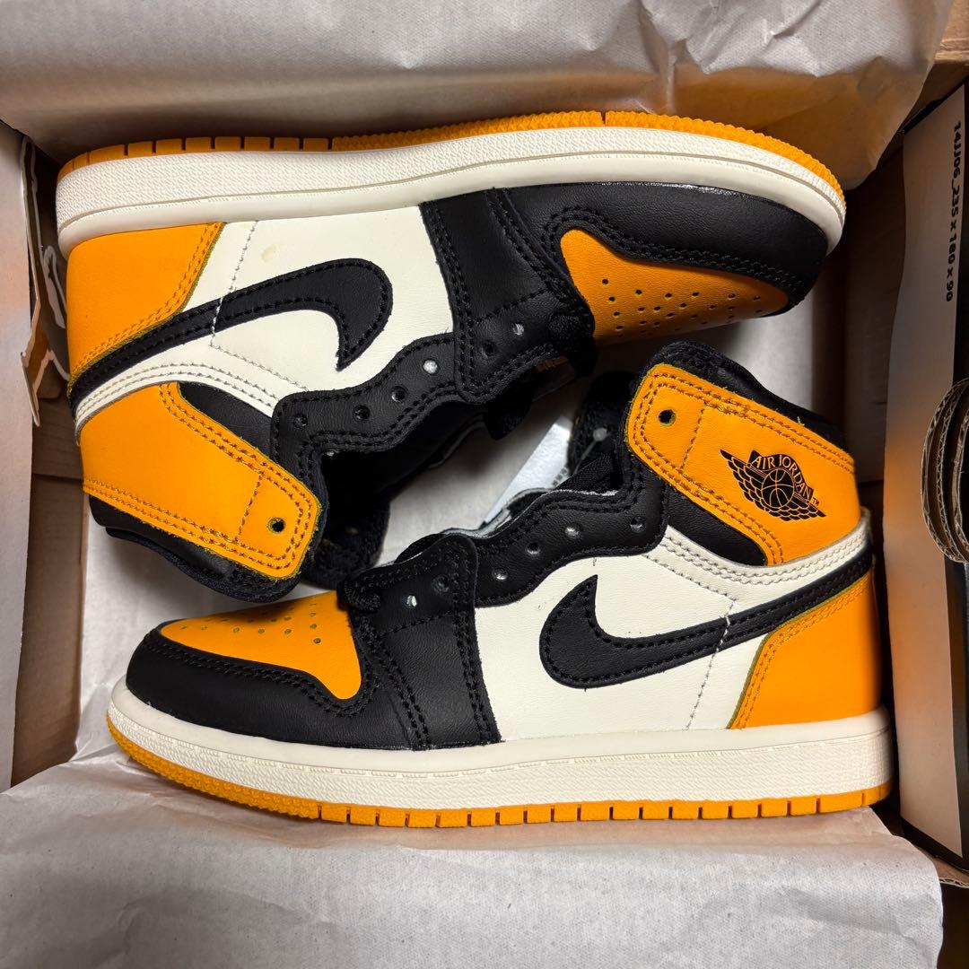 スニーカー Nike PSAir Jordan 1 Retro High OG \"Taxi\"