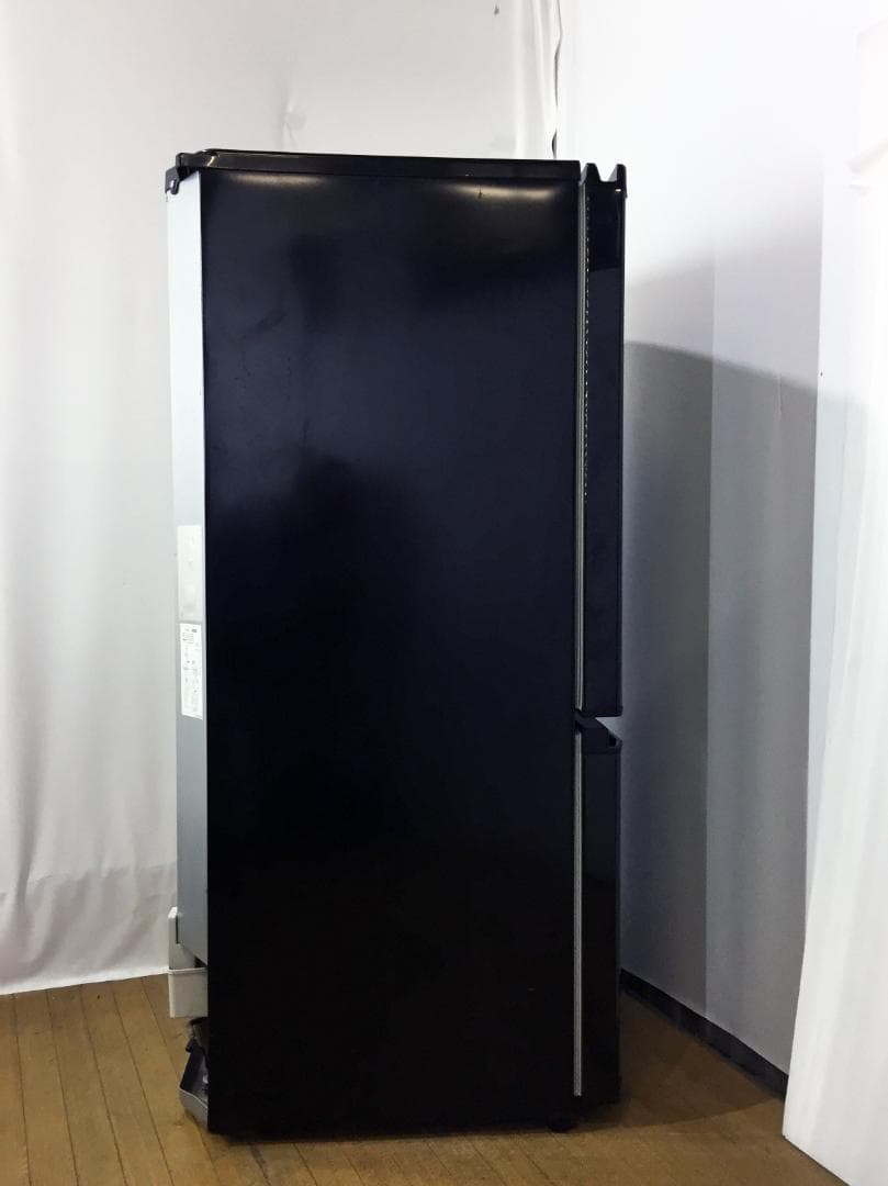 玄関前美品 中古☆三菱 146L 冷蔵庫 【MR-P15T-B】 - メルカリ