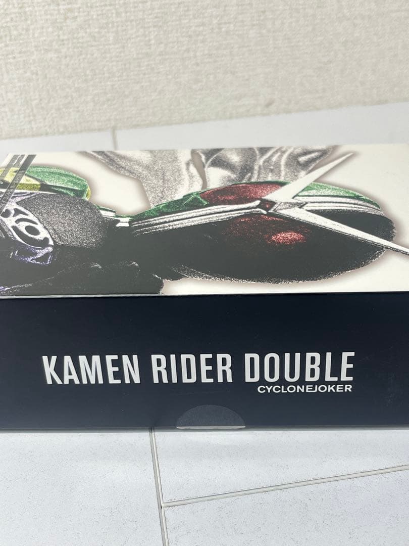 S.H.Figuarts（真骨彫） 仮面ライダーW サイクロンジョーカー