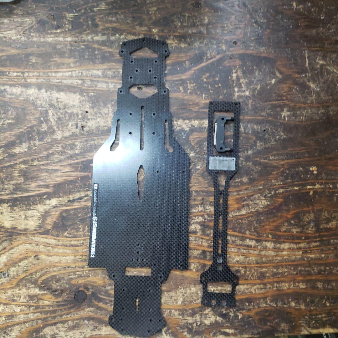 GRK5カーボンシャーシ、アッパーデッキセット RDX用 カーボン製 メインシャーシ&アッパーデッキセット [D1-CGS01