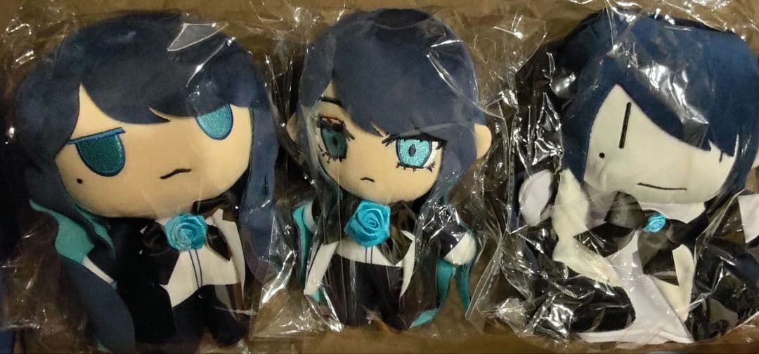 生まれましたよ おめでとうAdoちゃんぬいぐるみ A B ＋なにこれぇパペット