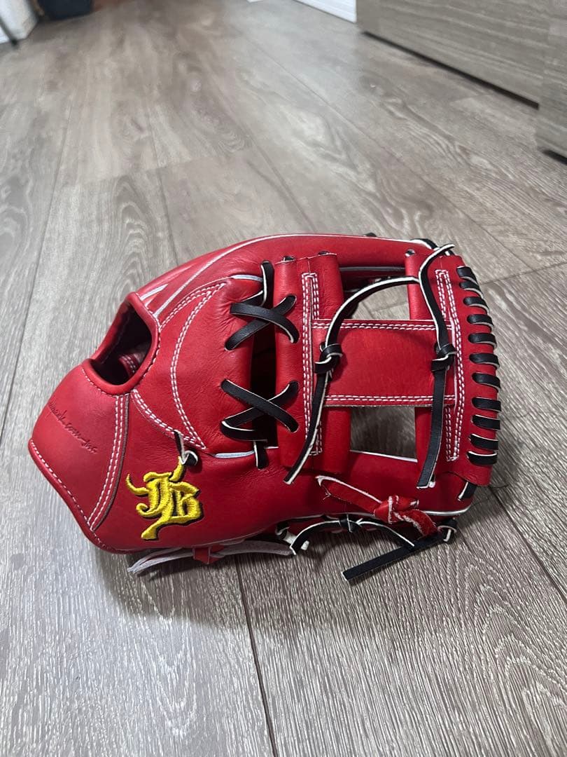 和牛JB J8 twin Diamond White