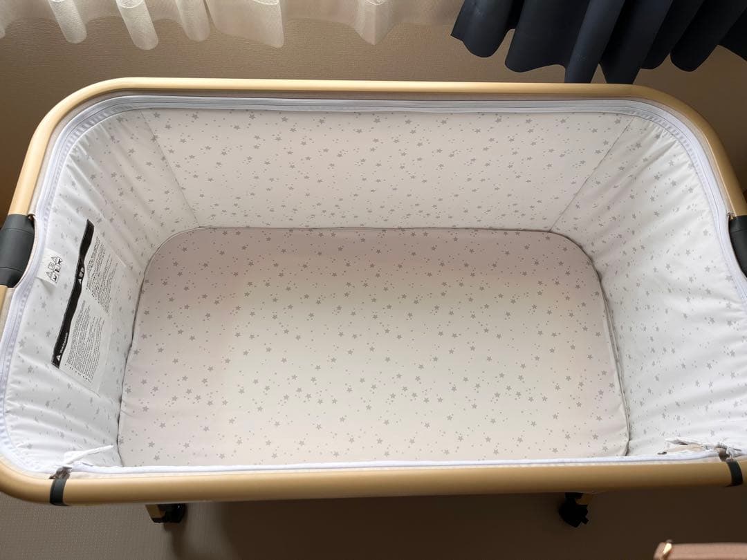 美品 ベビーベッド &PUPPAPUPOベッドシーツ2枚セット