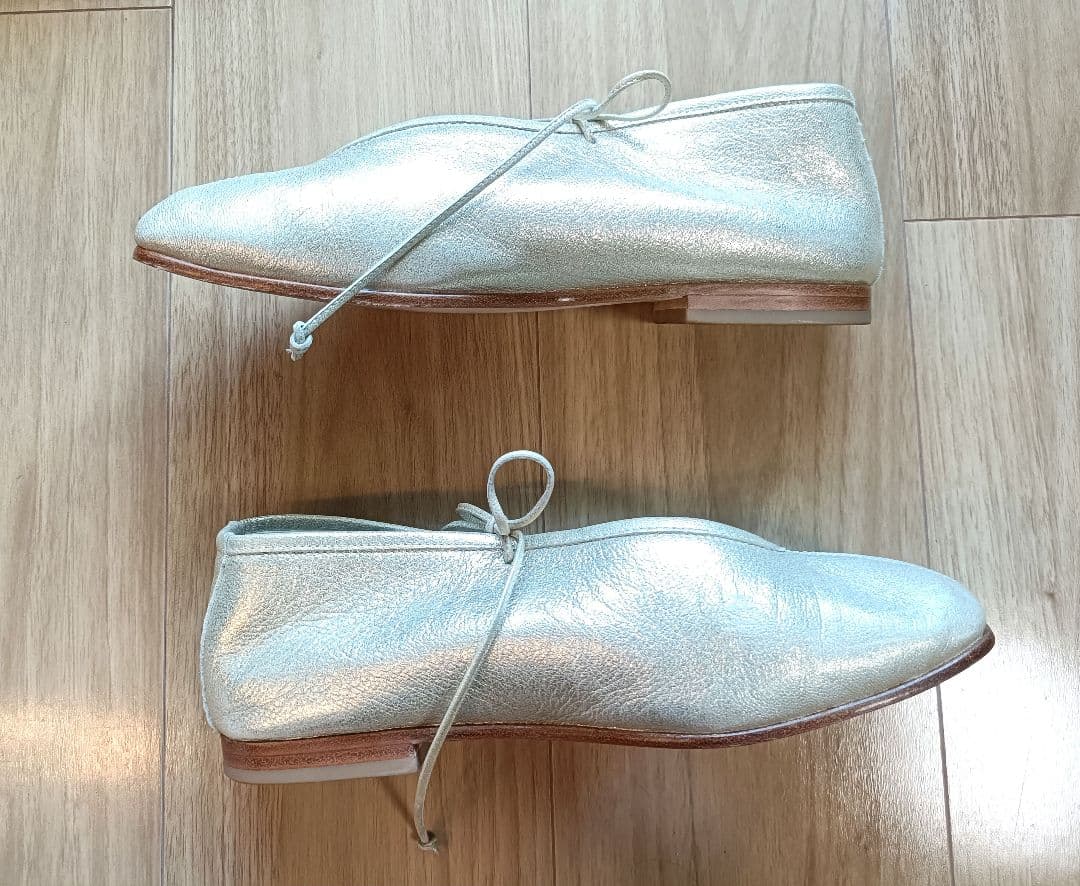 SUI レースアップシューズ　24.0cm