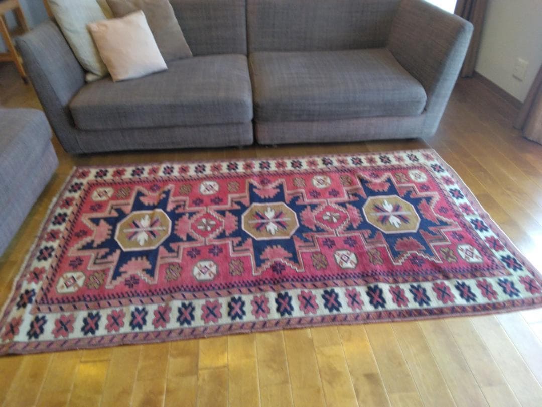 ヴィンテージアフガニスタン手織り段通　193×112 幾何学模様のウールラグ ヴィンテージアフガニスタン手織り段通193×112 幾何学模様のウールラグ