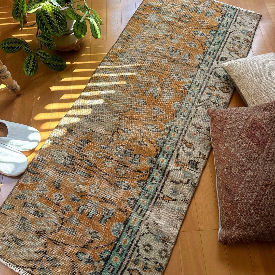 59×147オレンジボタニカル　擦れ　ランナー　トルコヴィンテージラグ 大判 テラコッタレッド オレンジ240×130フラワー トルコヴィンテージ