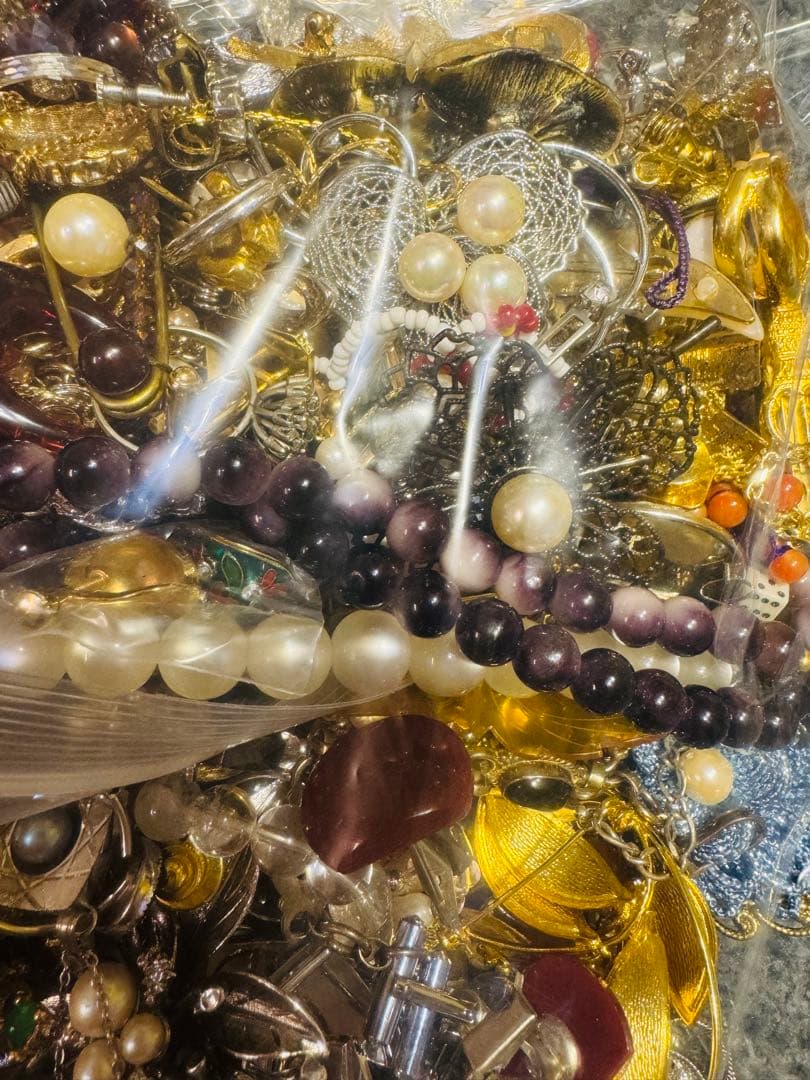 遺品整理品 遺品整理 アクセサリーまとめ