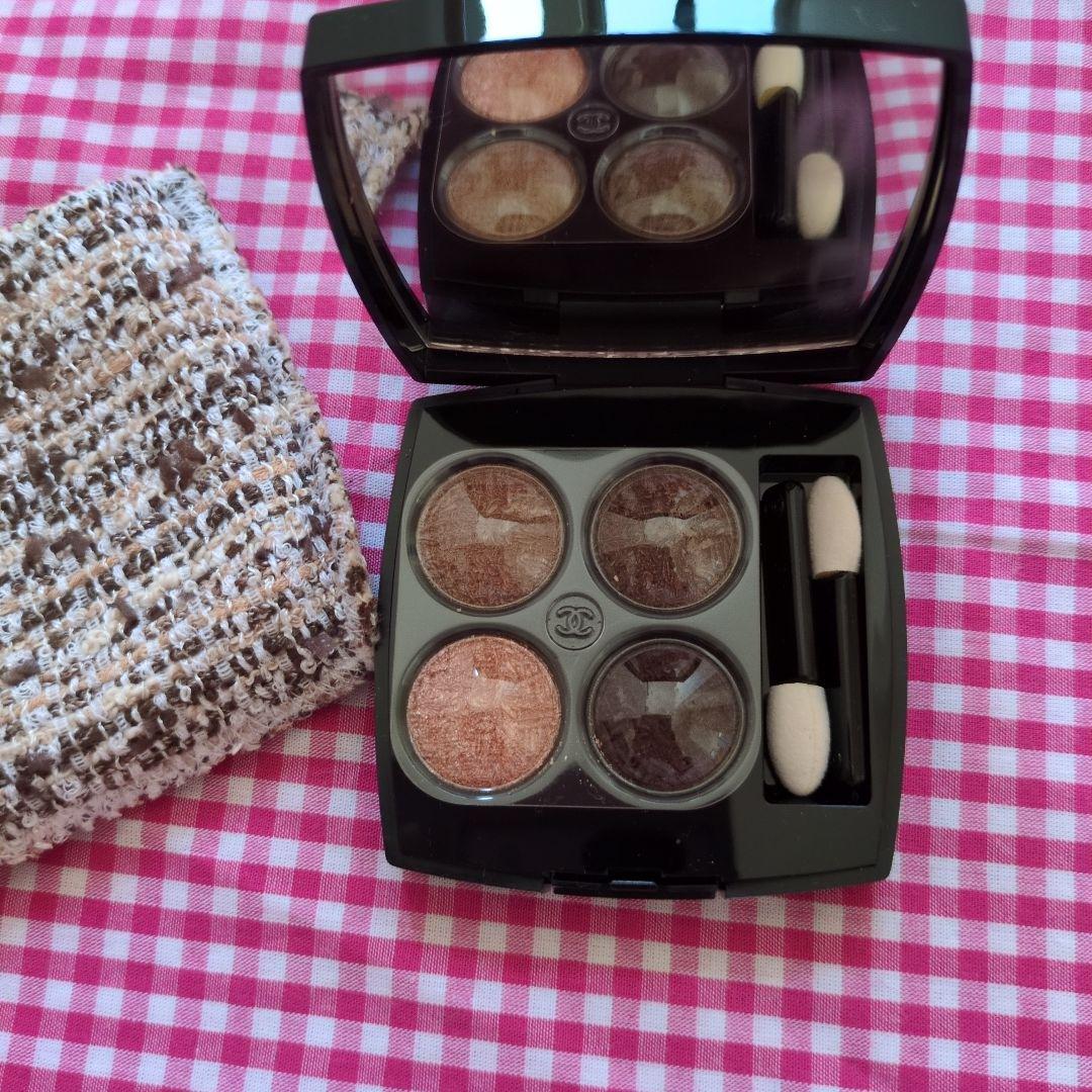 CHANEL LES 4 OMBRES TWEED 04 - メルカリ