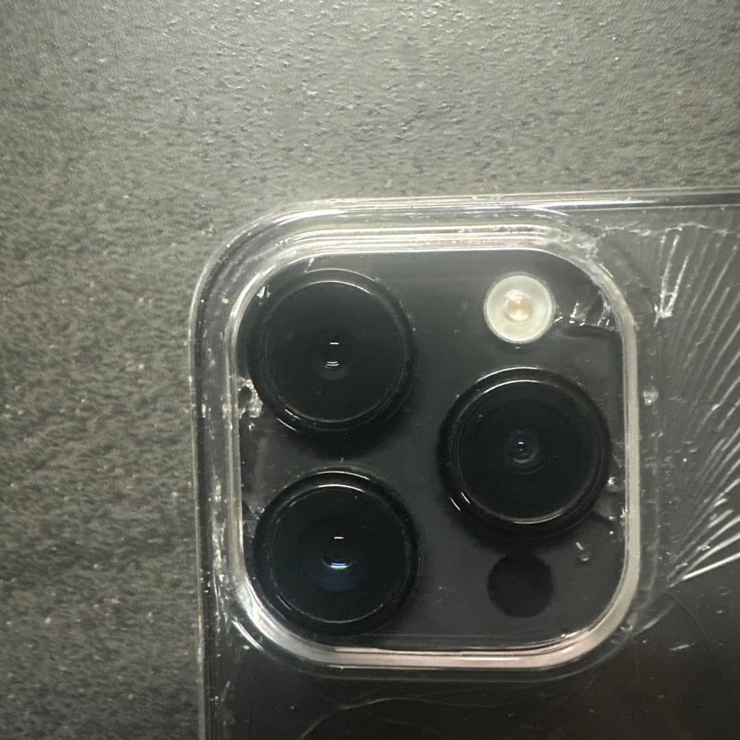 即日配送/値下不可/動作異常なし iPhone14pro ブラック背面割れありの
