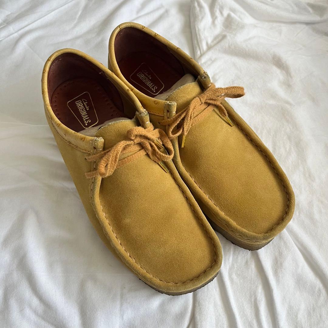 35周年 stussy Clarks ワラビー 25.5cm イエロー