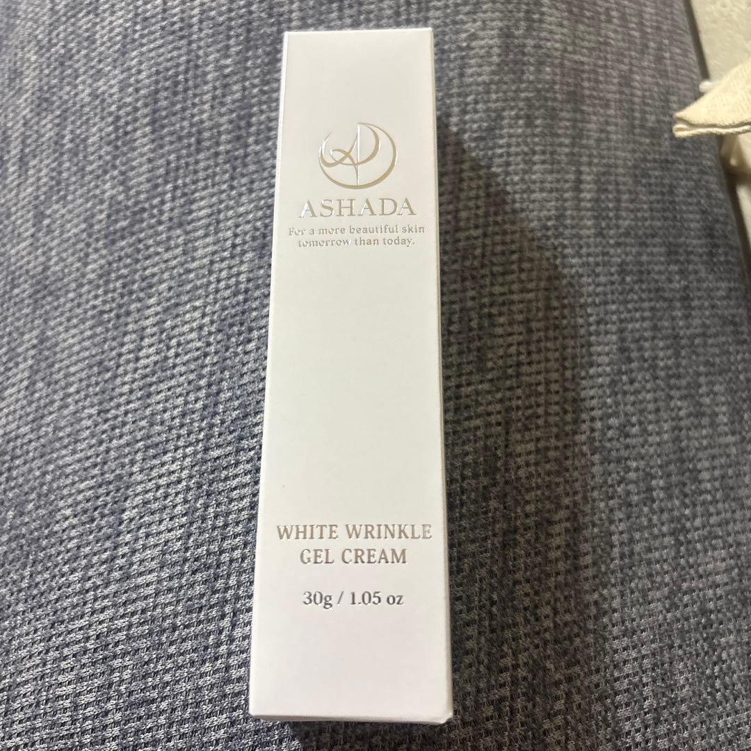 サムシングシミシワホワイトクリーム3本 シミ・黒ずみ対策に！メラニンの生成を抑える医薬部外品ホワイトニング