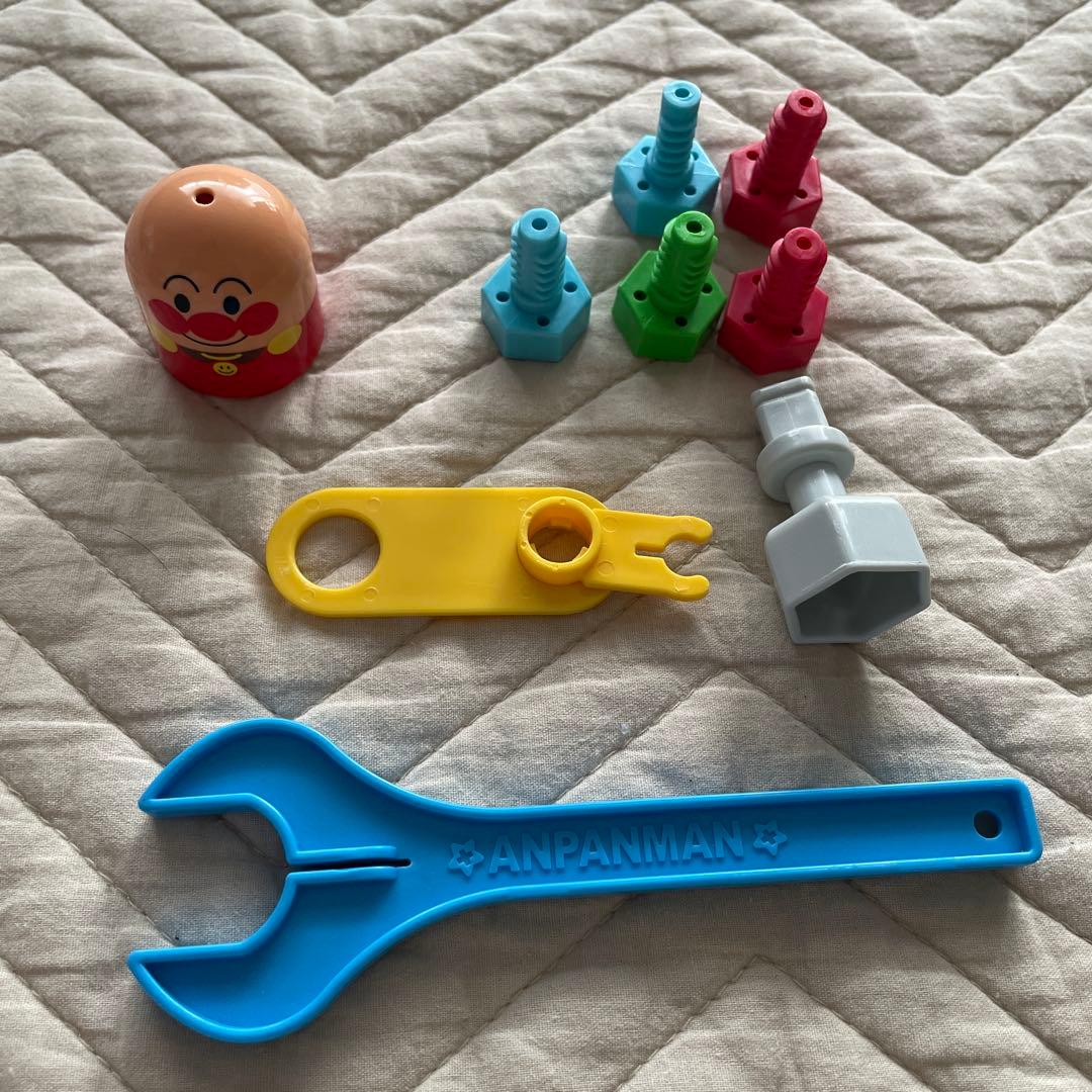 アンパンマン 飛行機型組み立ておもちゃ - メルカリ