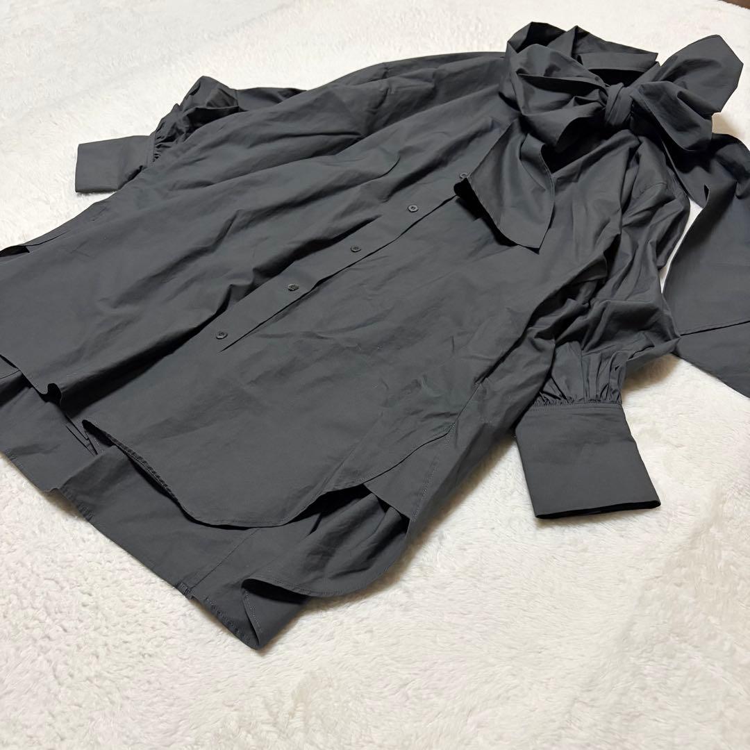 近年ウィムガゼット タイプライターボウタイブラウスオーバーサイズ