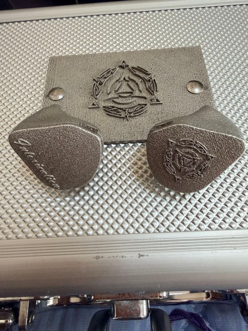 Epic Audio Intoxication イヤホン Epic Audio Intoxication イヤホン｜Yahoo!フリマ（旧PayPayフリマ）