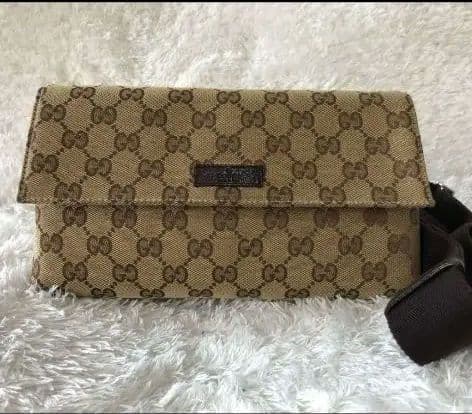 GUCCI ウエストポーチ ボディバッグ 斜め掛け GG柄 GUCCI（グッチ） メンズ ナイロン GG柄 ボディーバッグ ウェストポーチ