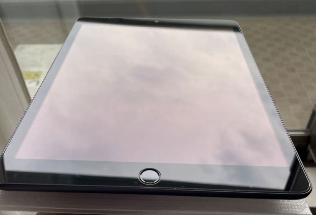 iPad(第9世代) 本体Wi-Fi 64GB Space Gray