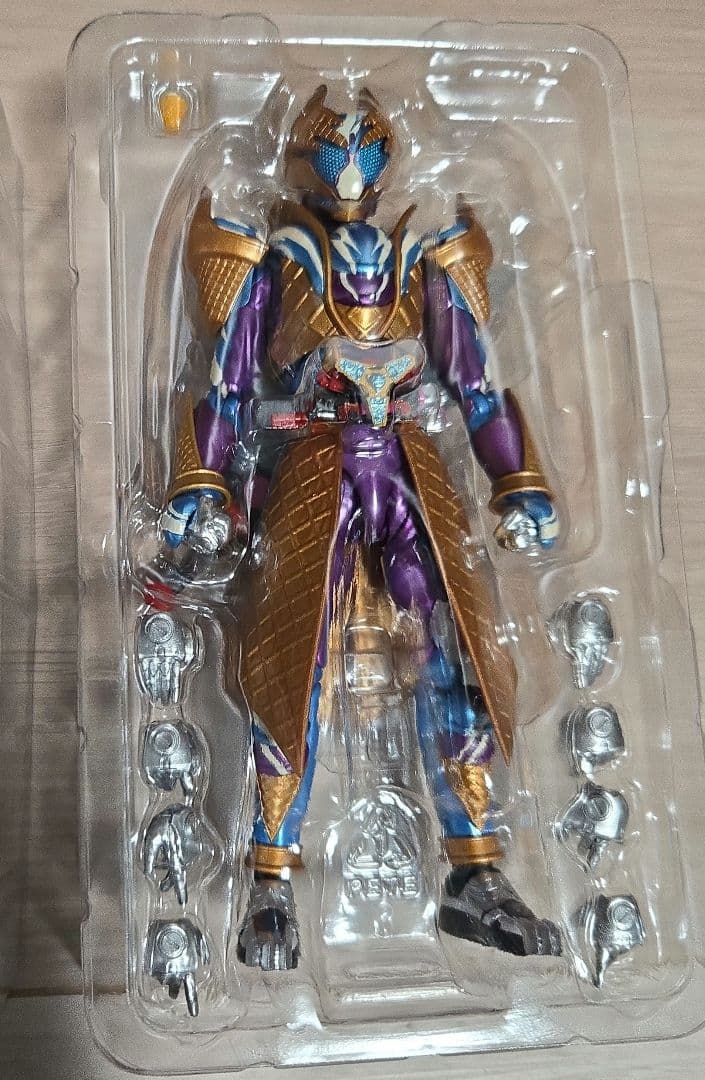S.H.Figuarts 仮面ライダー ガヴ ポッピングミ、ブリザードソルベ
