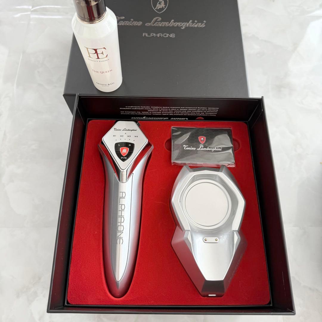 メェ♡美品Torino Lamborghini アルファーワン　ランボルギ オートメッセ大阪でのランボルギーニ勢