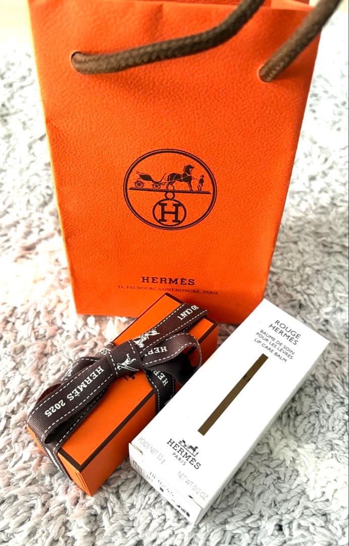 未開封！　エルメス　リップ　口紅　リップバーム（無色） 贈り物】HERMESリップバーム2本セット エルメスコスメ (HERMES/リップ