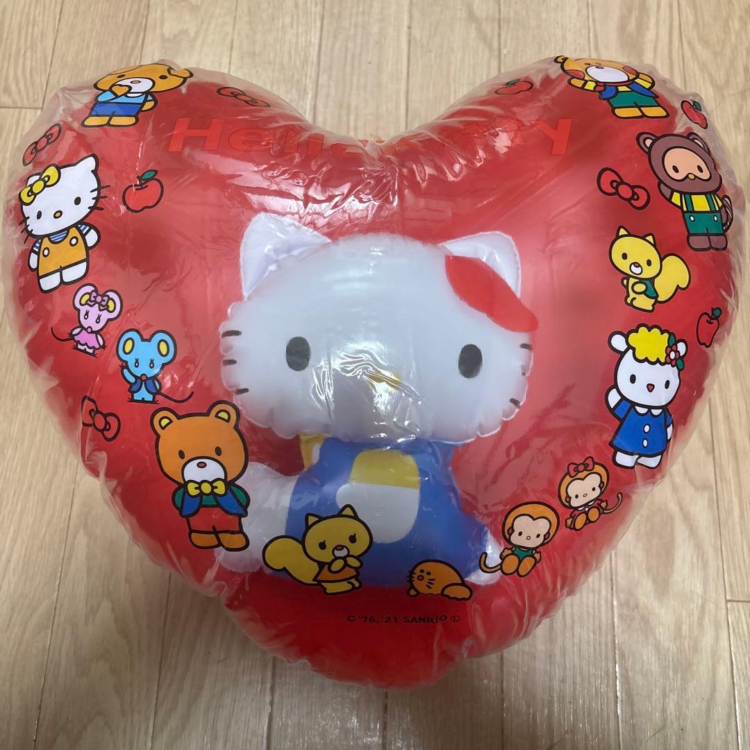 ラスト1個⚠️キティちゃんのビニール風船 - メルカリ