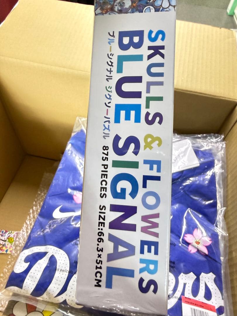 村上隆 SKULLS & FLOWERS BLUE SIGNA ジグソーパズル - メルカリ