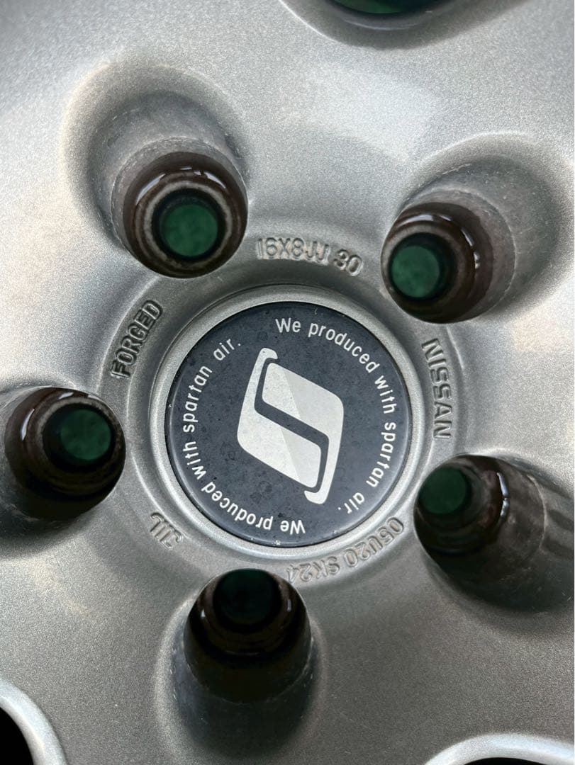 スカイラインR32 GT-R 純正ホイール 16✖️8.0J 114.3 オフ30