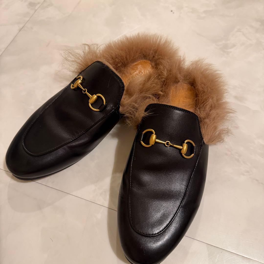 GUCCI ブラック ローファー ファー付き グッチ GUCCI *ファーローファー 37.5/23.5*ブラック黒ライトブラウン