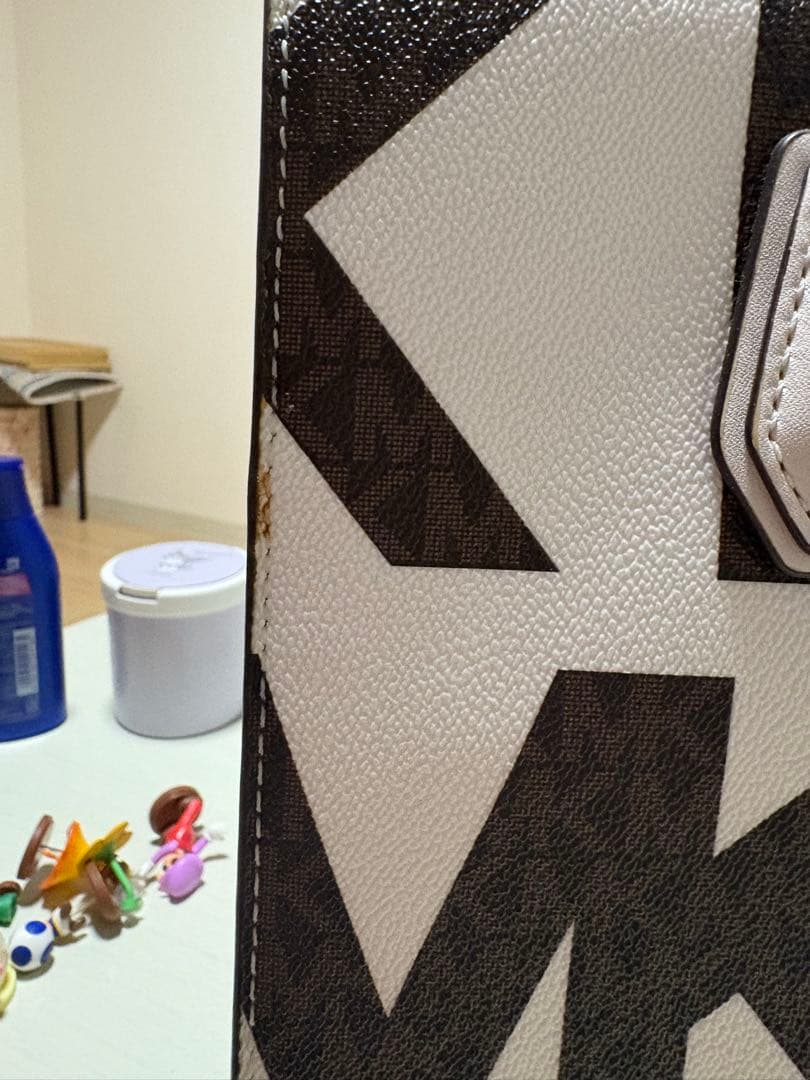 ドン君様専用 MICHAEL KORS MKロゴショルダーバッグ - メルカリ