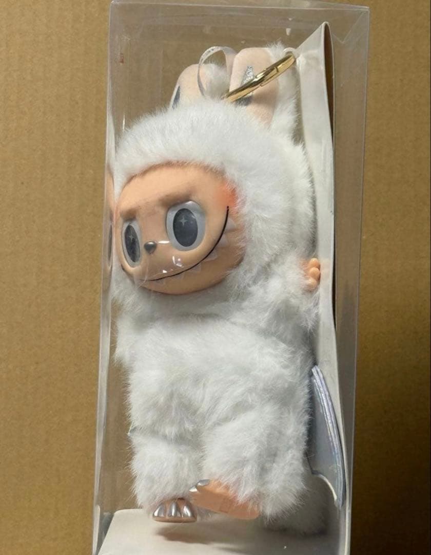 海外限定】ZIMOMO LABUBUふわふわ ホワイトエンジェル ジモモラブブ