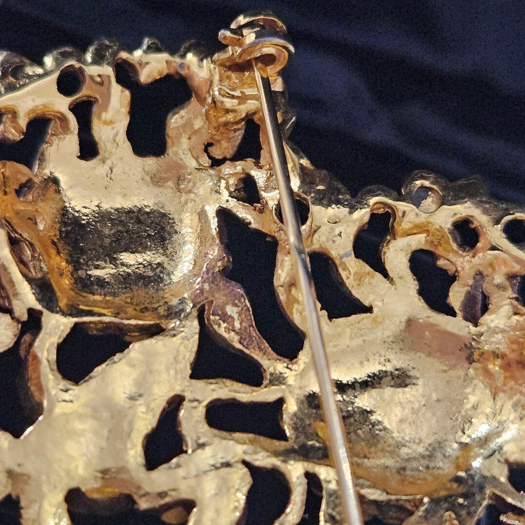 折*口様 B368 希少！ヴィンテージ クリスチャンラクロワ ブローチ