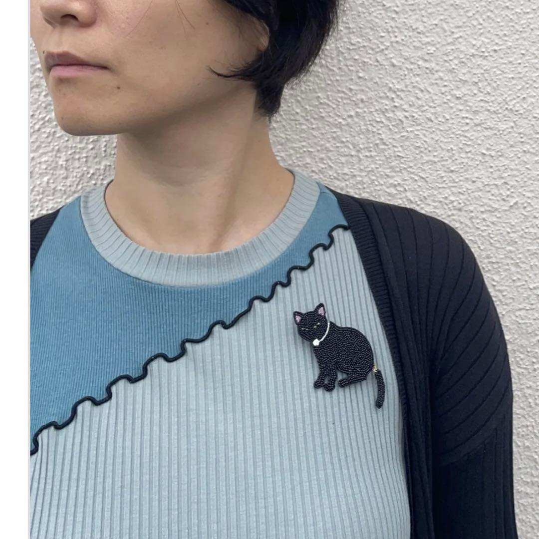 小林モー子 ブローチ maison des perles ビーズ 黒猫 ピン - メルカリ