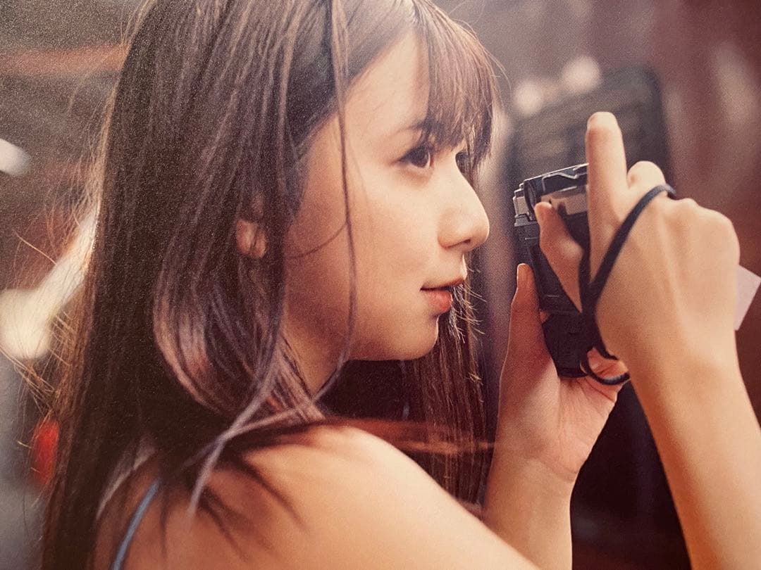 charm charm 上白石萌歌 写真集 - メルカリ