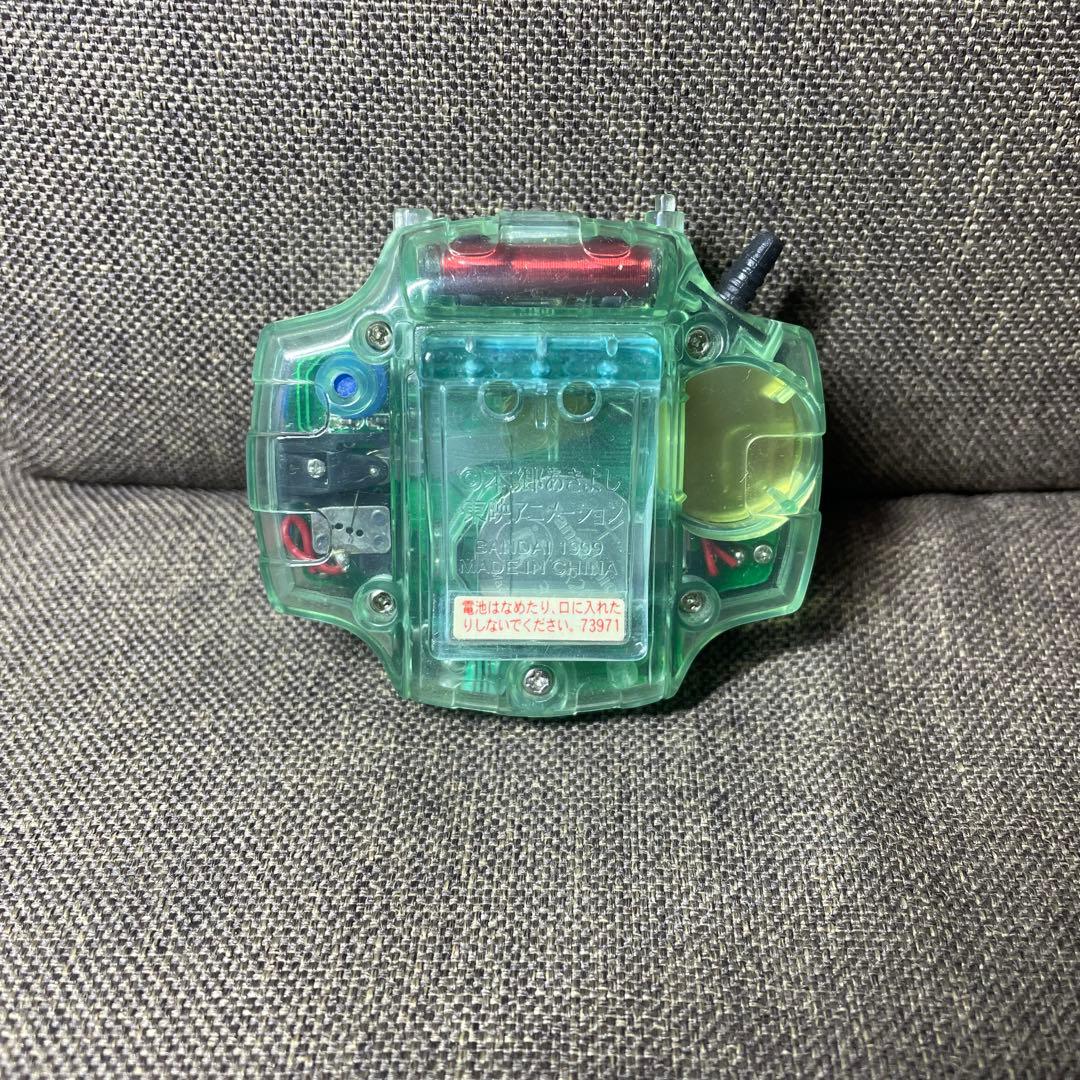 デジモン》初代デジヴァイス クリア×ブルー（電池付き） - メルカリ