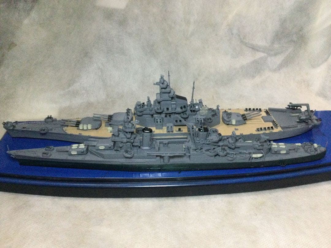 アメリカ海軍 戦艦サウスダコタ & 重巡洋艦インディアナポリス 1/700