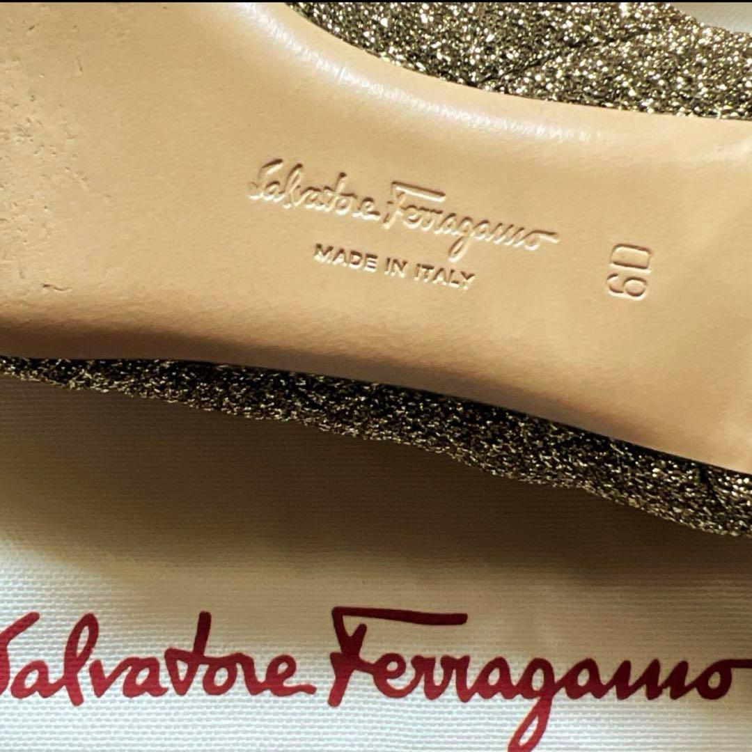 美品　Salvatore Ferragamo フラットシューズ　23.5cm