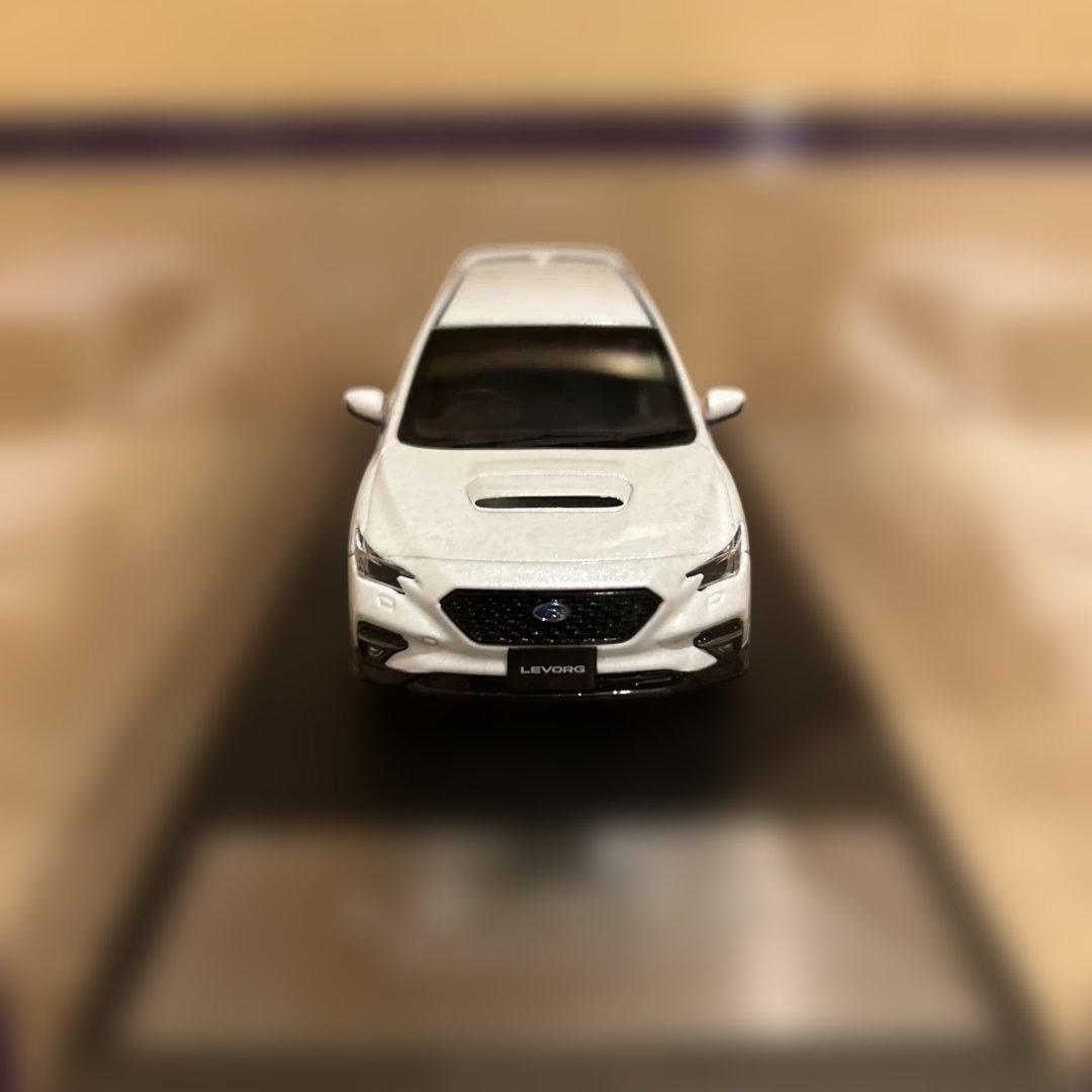非売品】SUBARU LEVORG メタル製モデルカー 1/43ミニカー