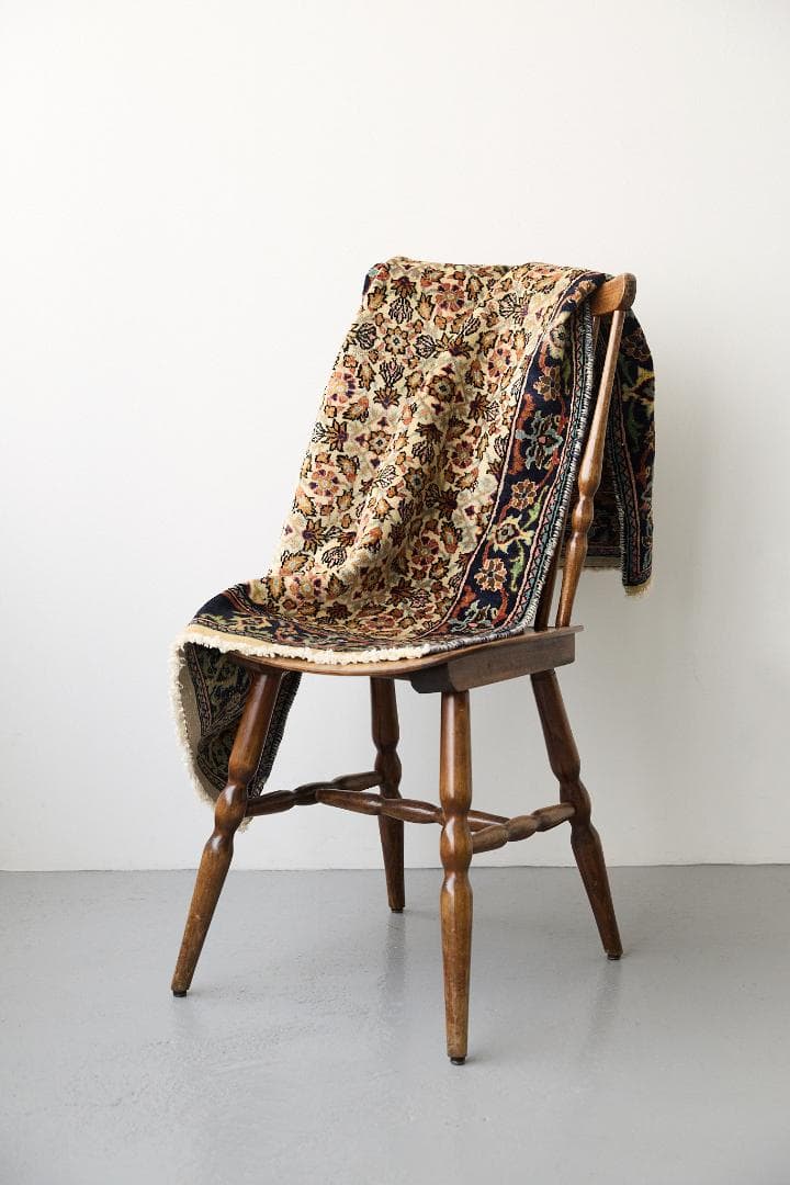 ヴィンテージラグ トライバルラグ パキスタン産 （124×71cm）サンド