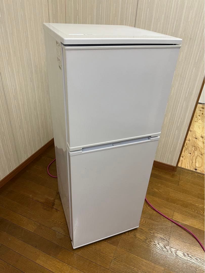 i 激安冷蔵庫!! アビテラックス AR-131 2022年 139L 冷蔵庫 楽天市場】冷蔵庫 139L アビテラックス ホワイト 白 右開き AR-131