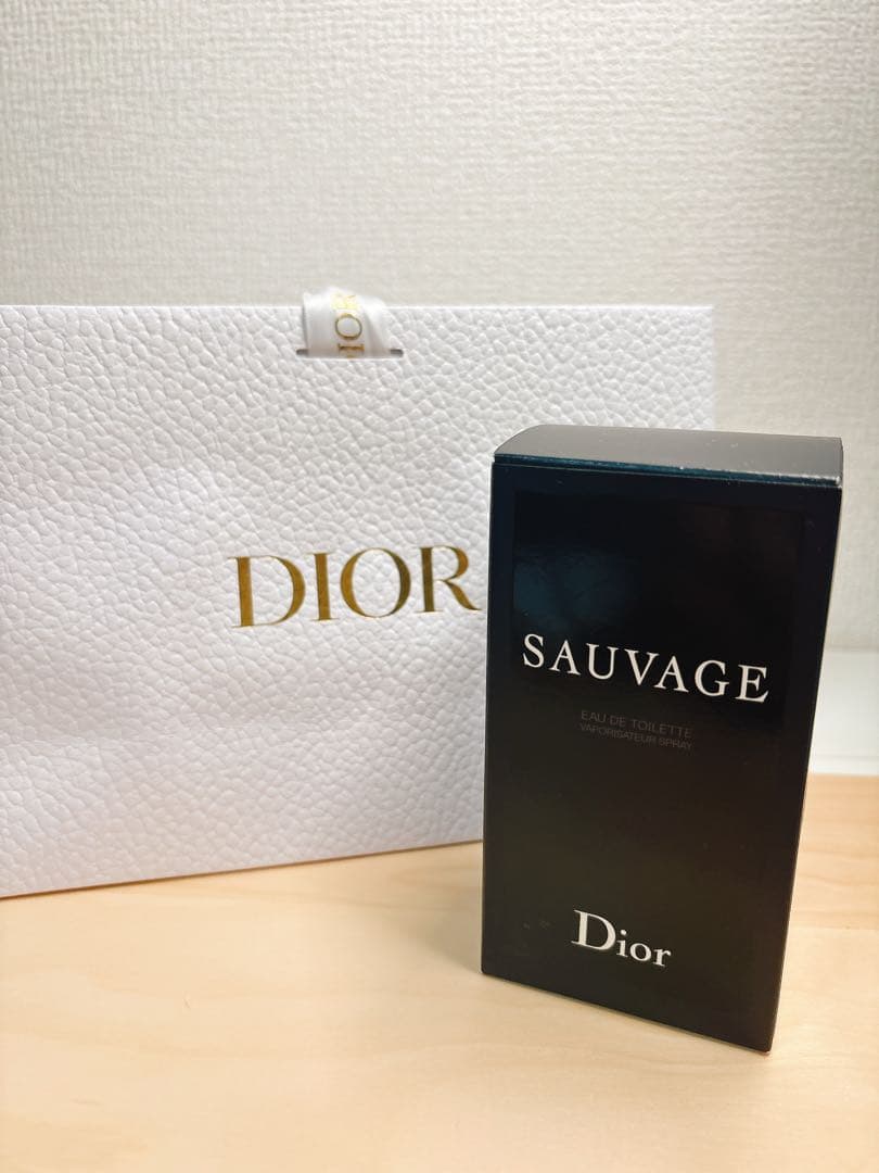 yuri　新品未開封＊　Dior Sauvage オードトワレ 60ml Amazon | 【国内正規品】DIOR ディオール ソヴァージュ オードゥ