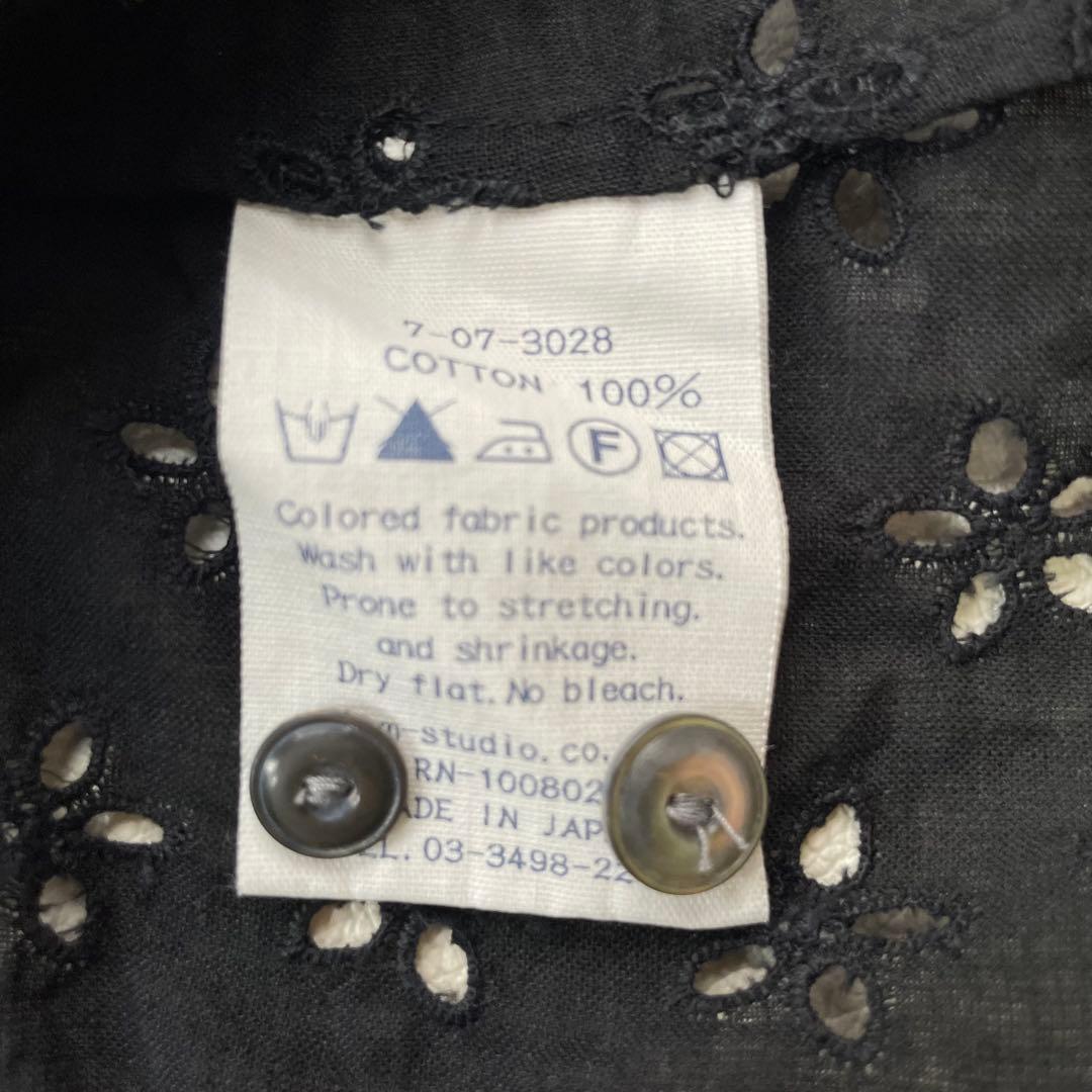 6325【美品】45R カットワークブラウス 度甘平カットワークブラウス 黒