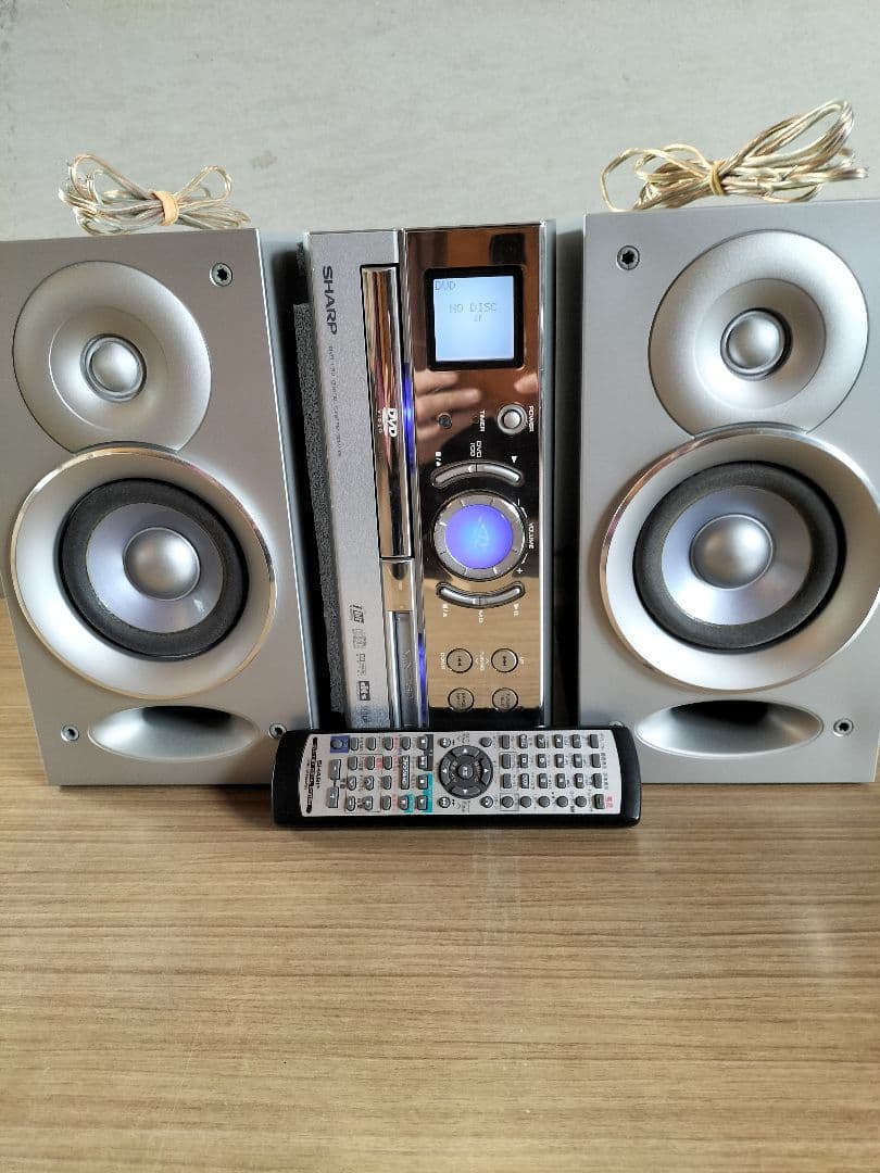 SHARP1ビット⊿Σ コンポ CD/DVD/MD再生 リモコン付きSHARP1ビット⊿Σ