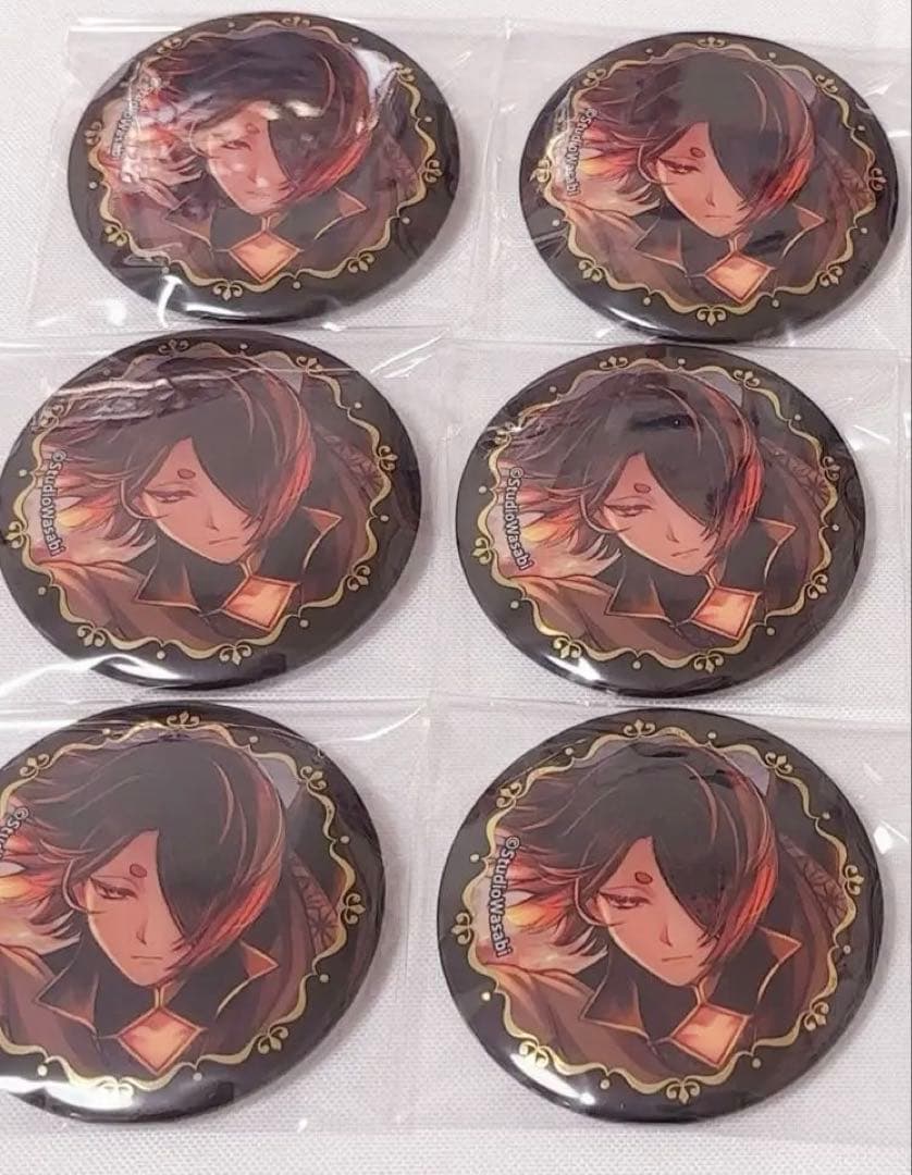 あくねこ 4周年 箔押し缶バッチ ユーハン - メルカリ