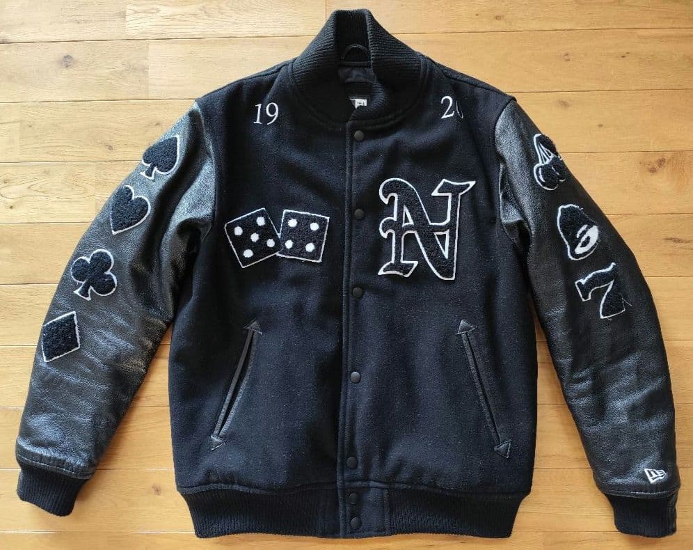 NEWERA バーシティジャケット M 黒 刺繍 山羊革 スタジャン NEW ERA（ニューエラ） スタジャン スタジャン ヴァーシティジャケット