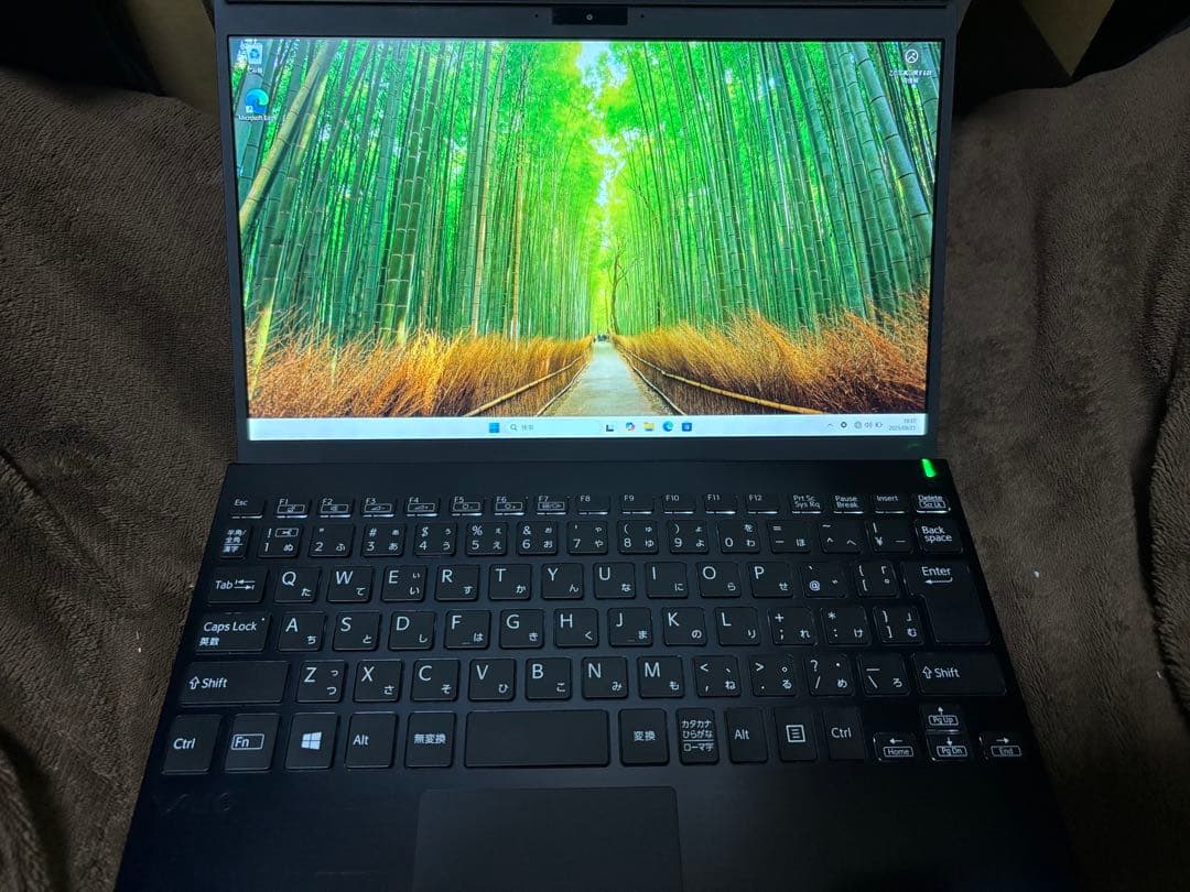 新古品 10世代 VAIO Pro PJ i5 1035G1 VJPG13C11N 【中古パソコン】VAIO PRO PG13 (13.3インチ/第10世代 i5