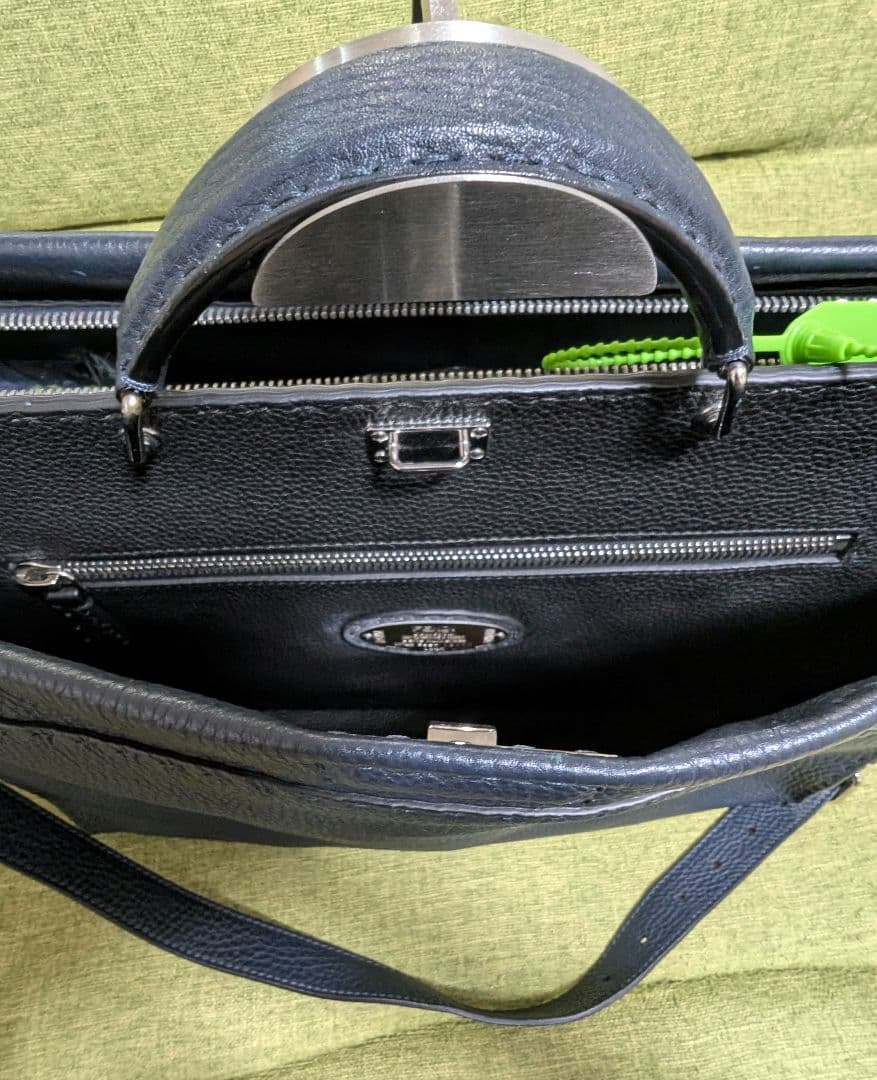 FENDI フェンディ レザー 2WAY バッグ 安心鑑定