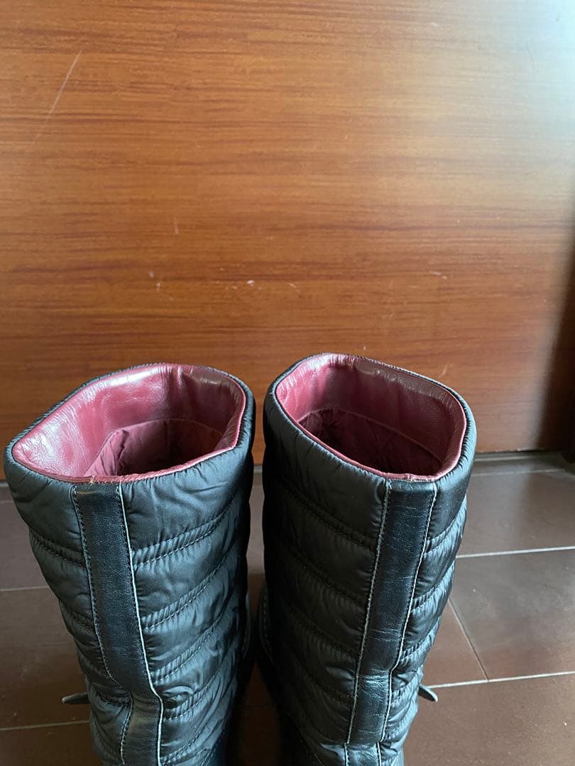 CHANEL キルティングエンジニアブーツ　ブラック　23.5cm