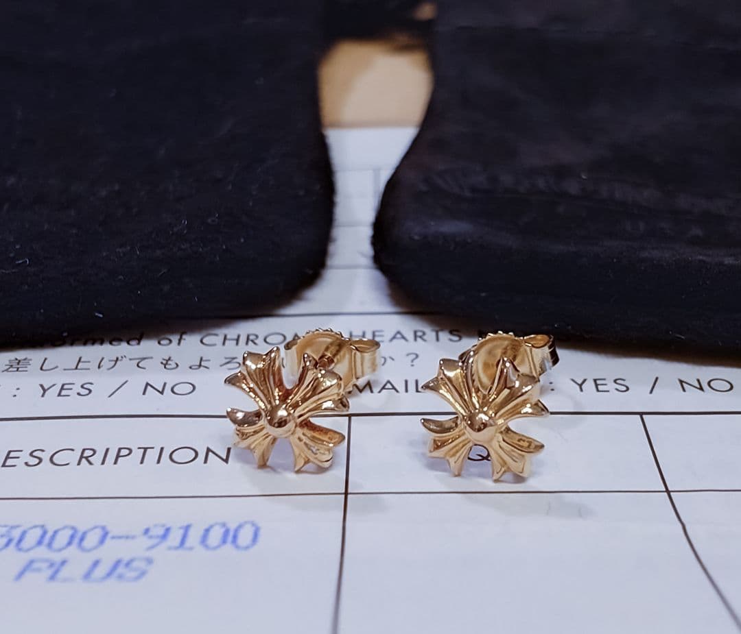 Ki様専用 正規品 新品 クロムハーツ chプラス 22k ピアス - メルカリ