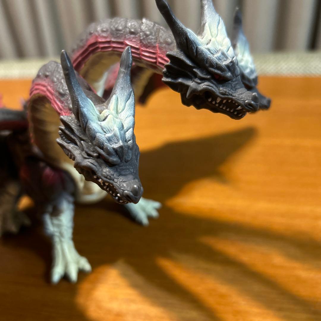 フィギュア デスギドラ ゴジラシリーズ 全長約30cm