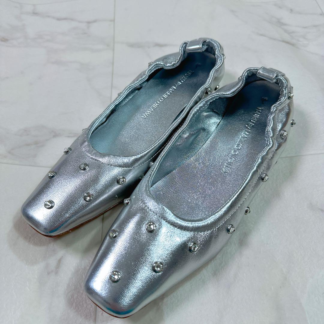 ツルバイマリコオイカワ Millenia バレエシューズ　今期　スタッズ 新品 本革 ツルバイマリコオイカワ Millenia フラットシューズ